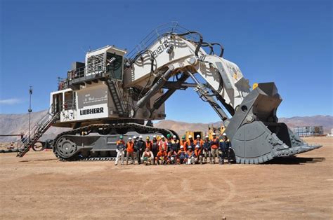 world's largest mining excavator